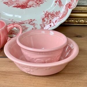 Pink Ceramic Bowl Set